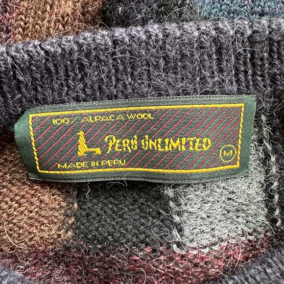 Peru Unlimited 100% Alpaca Medium Abstract Geometric Color Block Sweater - Picture 5 of 7